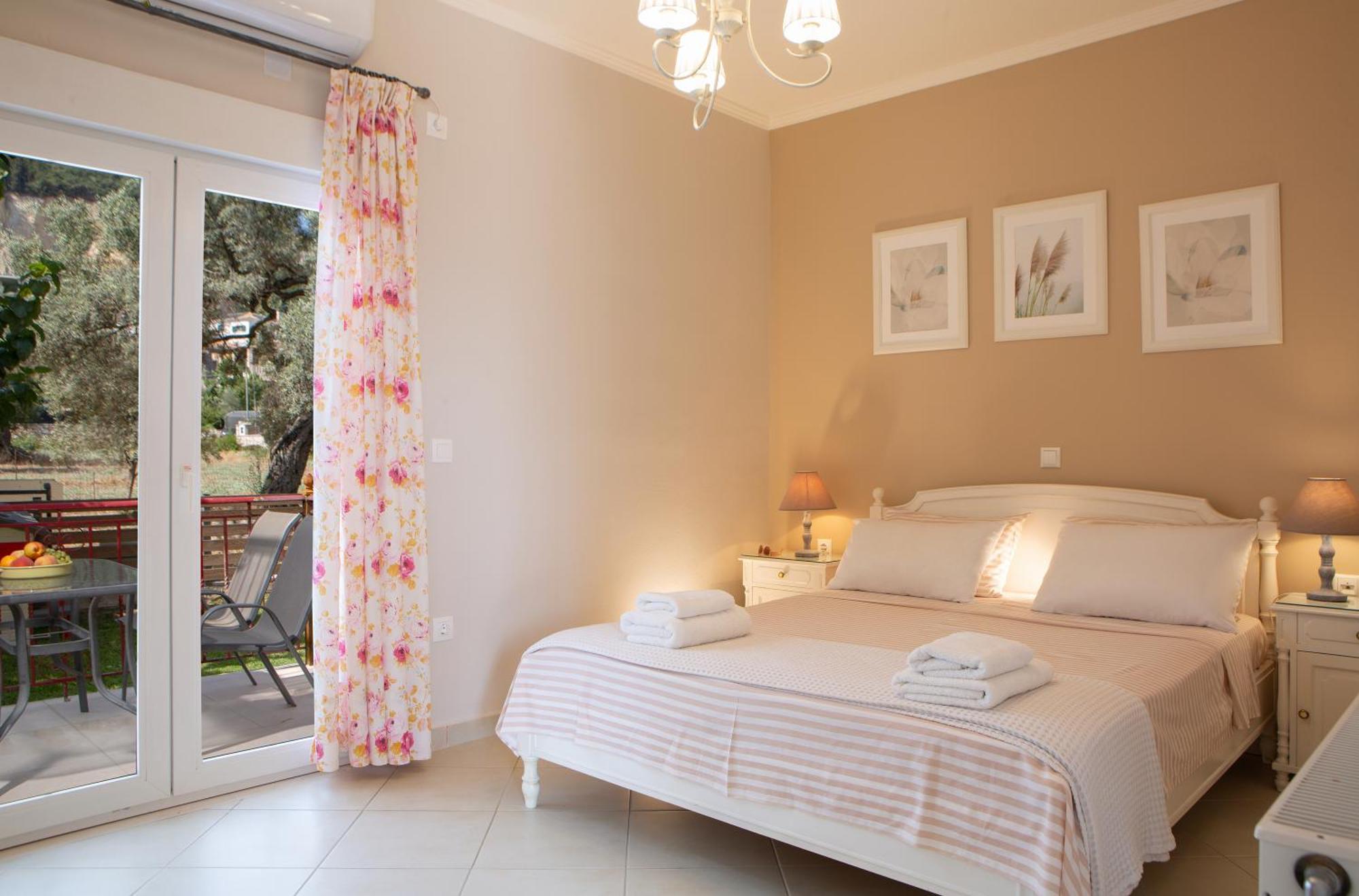 Levanda Cozy Apartments Apolpaina Ngoại thất bức ảnh