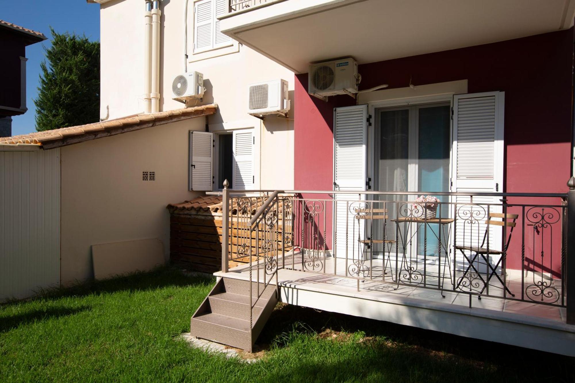Levanda Cozy Apartments Apolpaina Ngoại thất bức ảnh